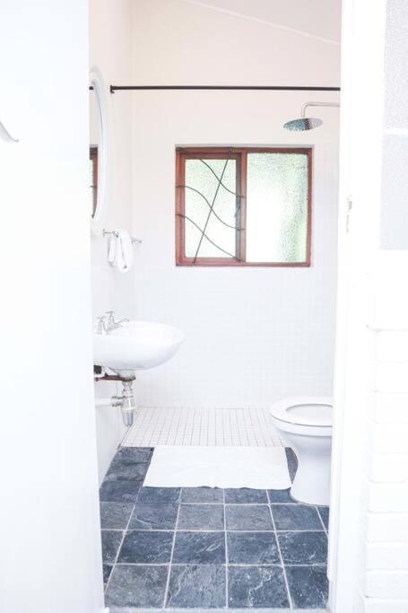 Chic In The Quarry Apartment Cape Town