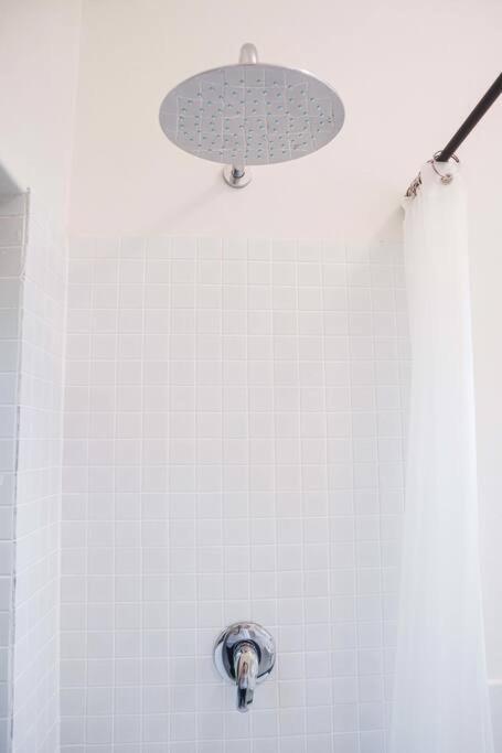 Apartment Chic In The Quarry Cape Town